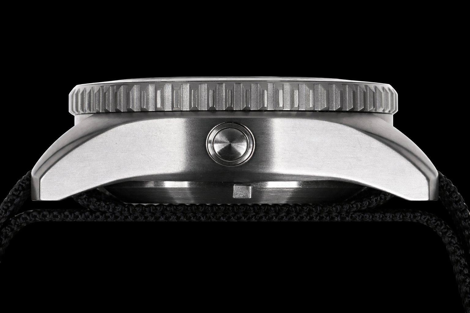 MWC "Depthmaster" 100atm / 3,280ft / 1000m Water Resistant Military Divers Watch in a Titanium Case with GTLS and Helium Valve (Automatic)