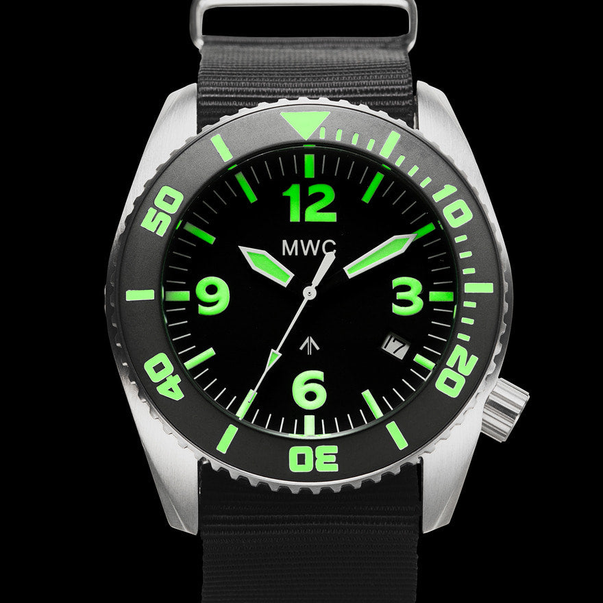 MWC "Depthmaster" 100atm / 3,280ft / 1000m Water Resistant Military Divers Watch in Stainless Steel Case with Helium Valve (Quartz)