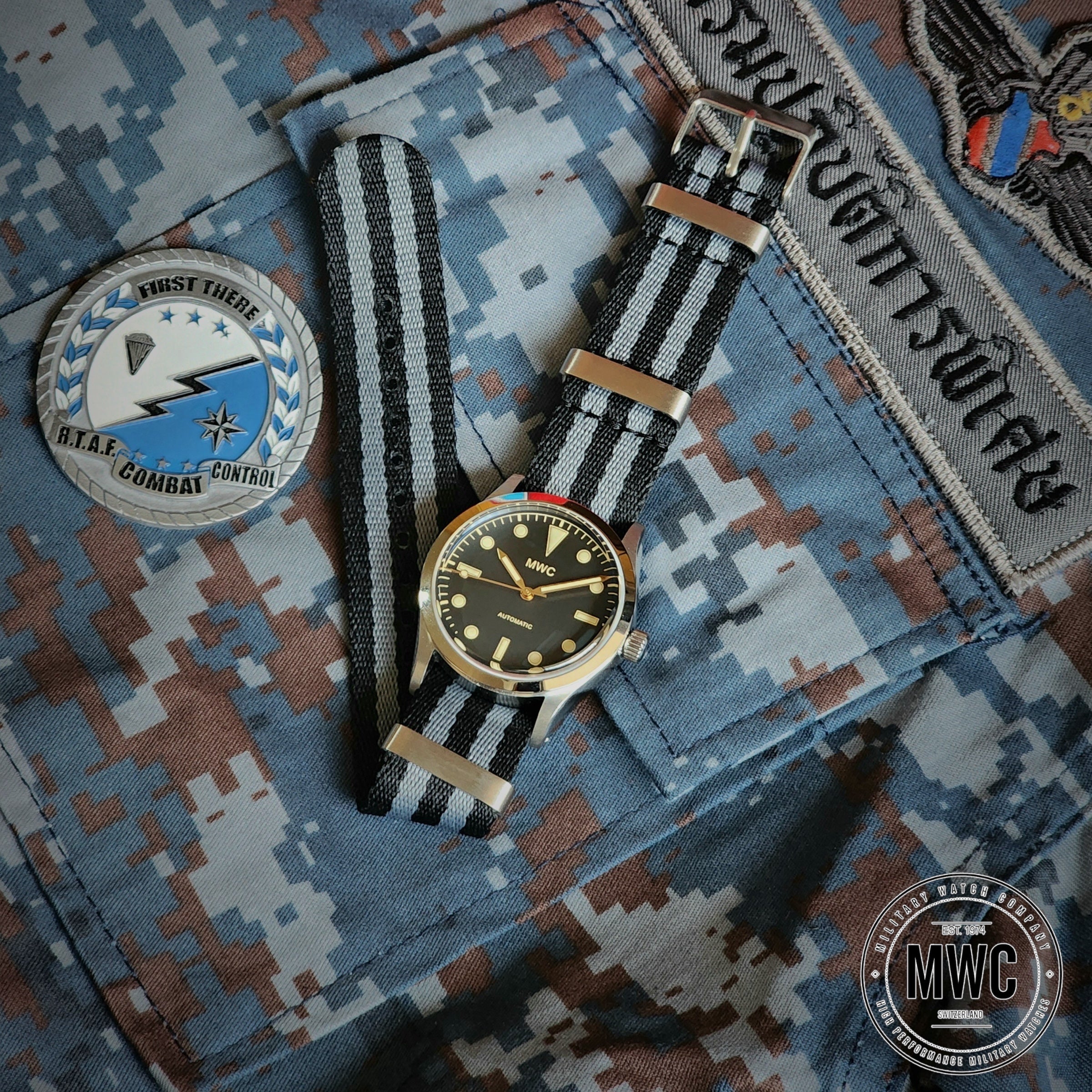 MWC Classic 1950s/1960s Pattern 25 Jewel Automatic "Adventurer" Watch with 200m Water Resistance and Retro Luminous Paint and Sapphire Crystal